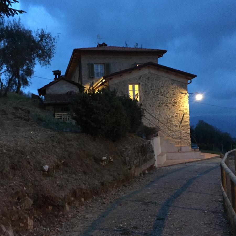 Alle Vignole Bed & Breakfast Coreglia Antelminelli ภายนอก รูปภาพ